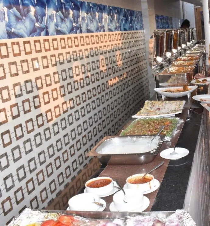 Hotel Royal Country Club Varanasi