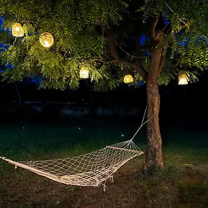 Farm stay Willow Woods Farmhouse 