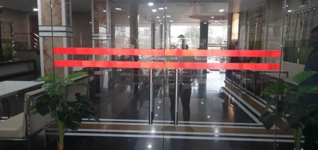 Hotel Royal Country Club Varanasi 3*,  India