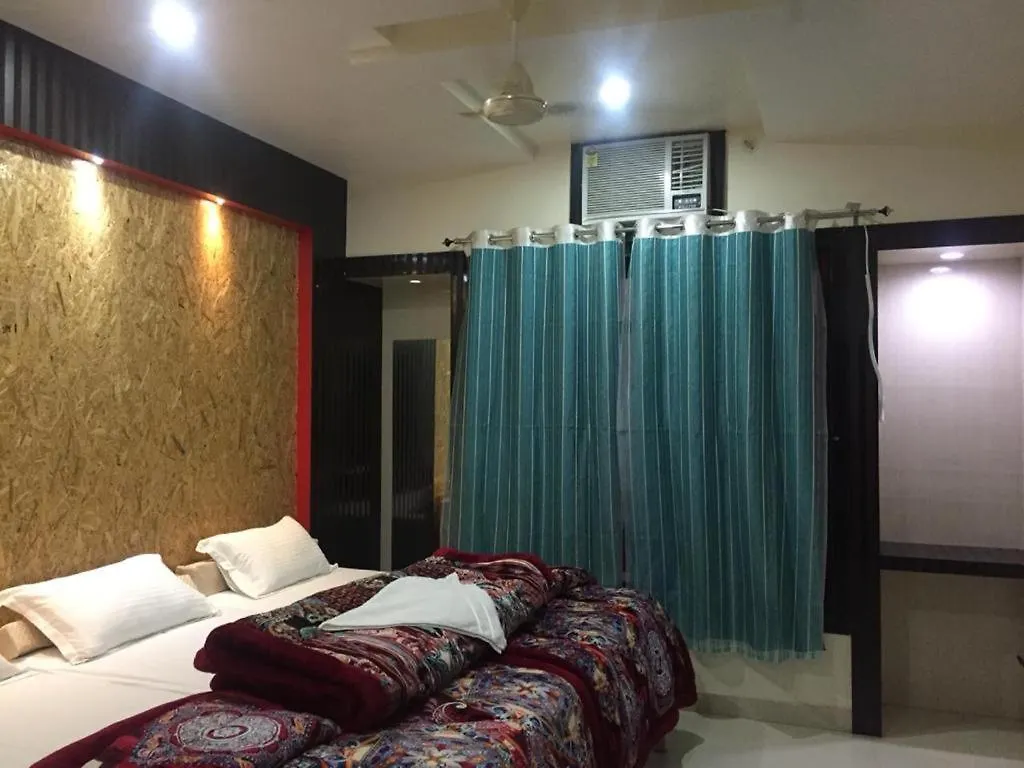 Hotel Royal Country Club Varanasi