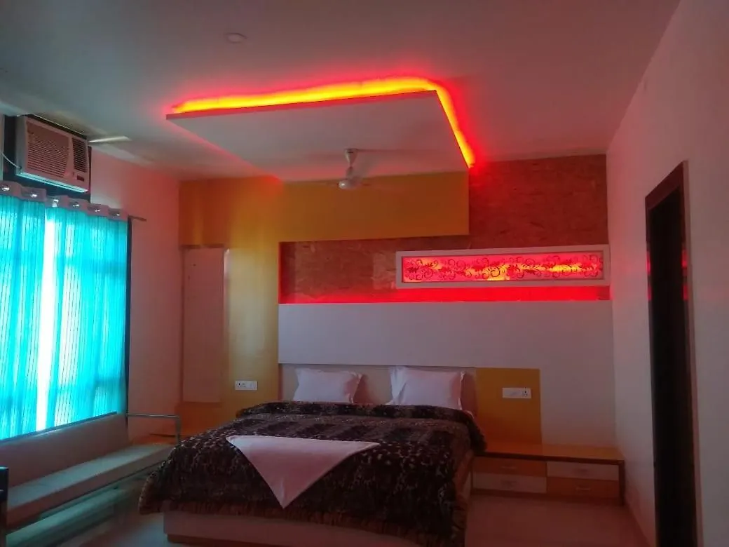 Hotel Royal Country Club Varanasi
